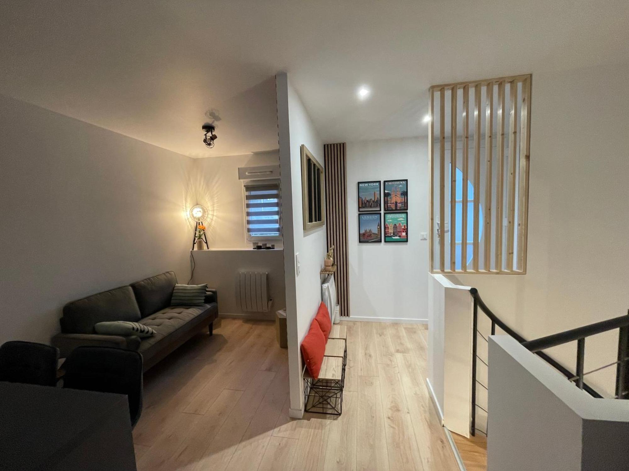 Tiny House Moderne, Avec Terrasse Apartment Change  ภายนอก รูปภาพ
